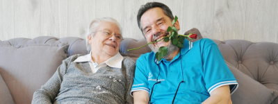 Mitarbeiter und Klientin.jpg